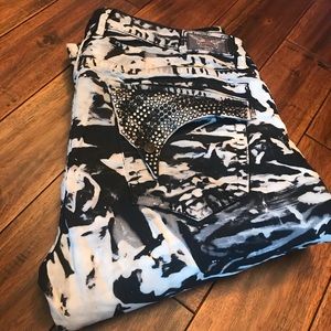 Robins Jeans